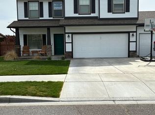 4516 NW Commons Dr, Pasco, WA 99301