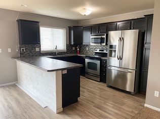 524 Sicily Ct, North Liberty, IA 52317