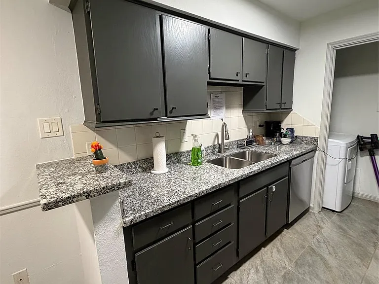 8801 Hammerly Blvd #901 — Photo 6