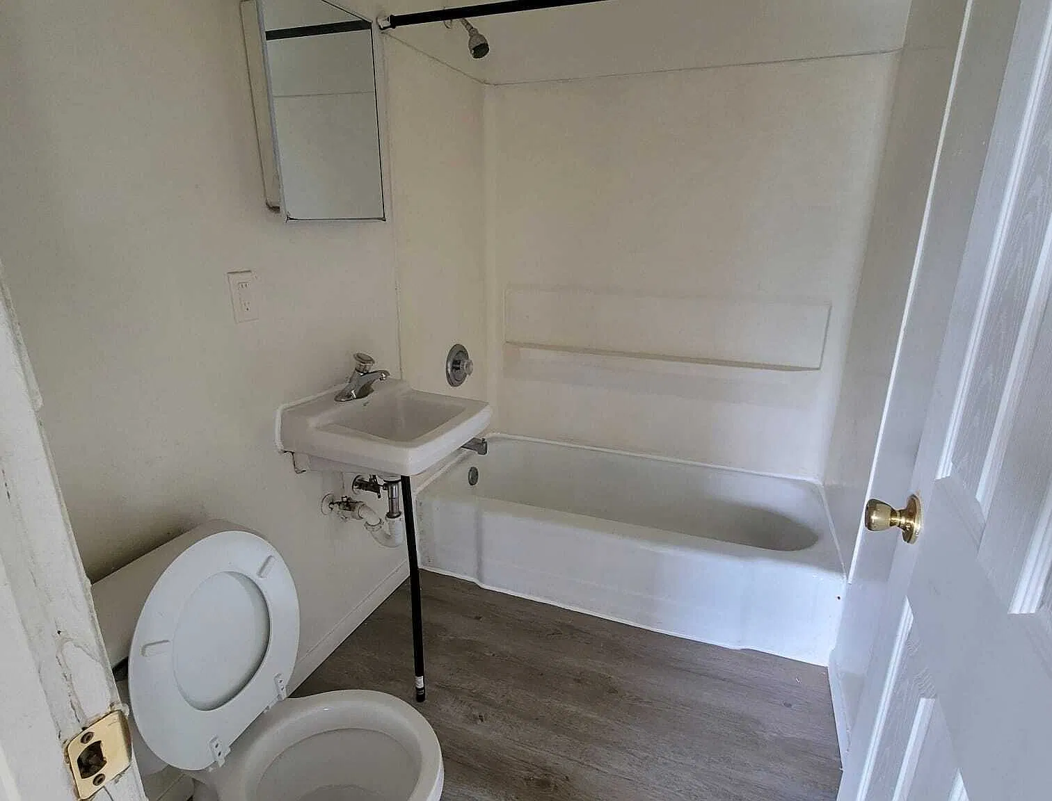 5839 North 84th Street - 88 Unit Portfolio — Photo 3