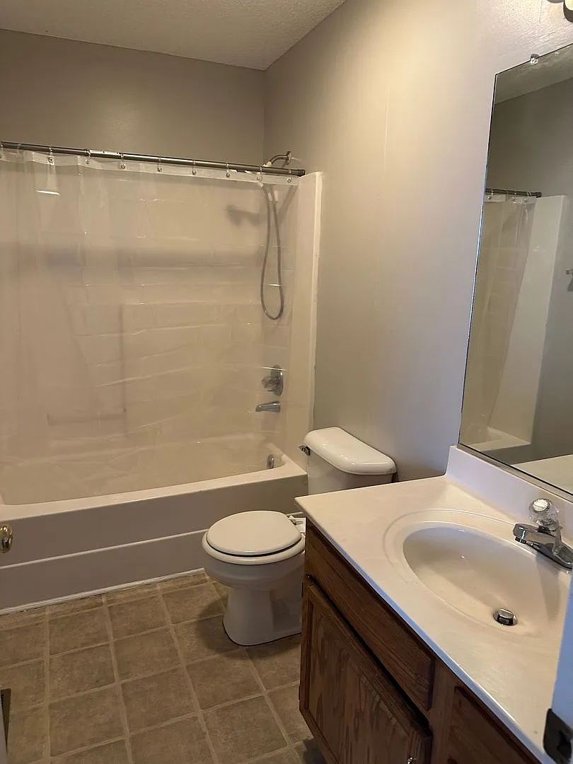 1504 Manora Court — Photo 4