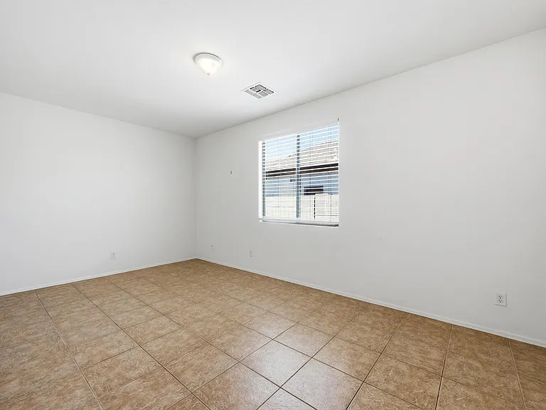 8407 W Myrtle Ave — Photo 21