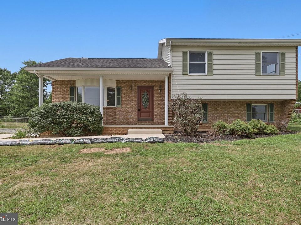 1st image of 12243 Garnes Rd