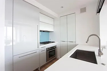 Rented by Martini Real Estate