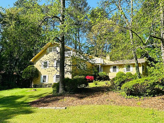 2nd image of 2131 Perrin Dr