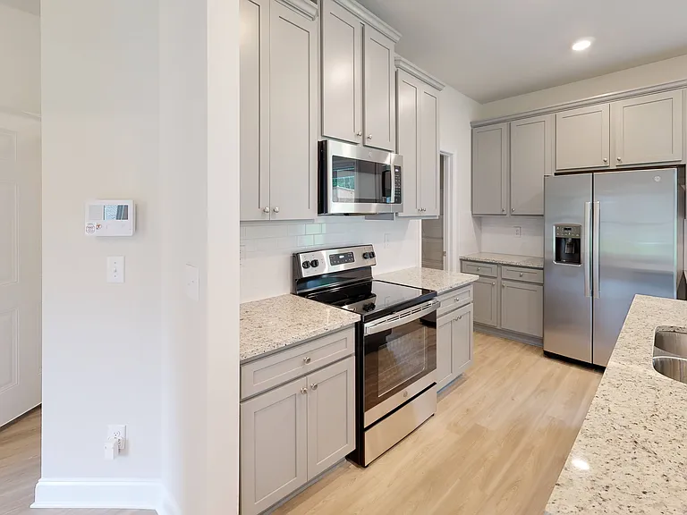 Quinn Residences at McCart Landing — Photo 44