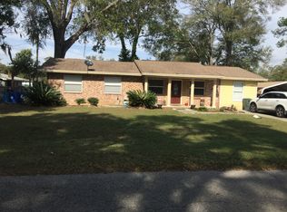 1318 Goodwin St, Live Oak, FL 32064