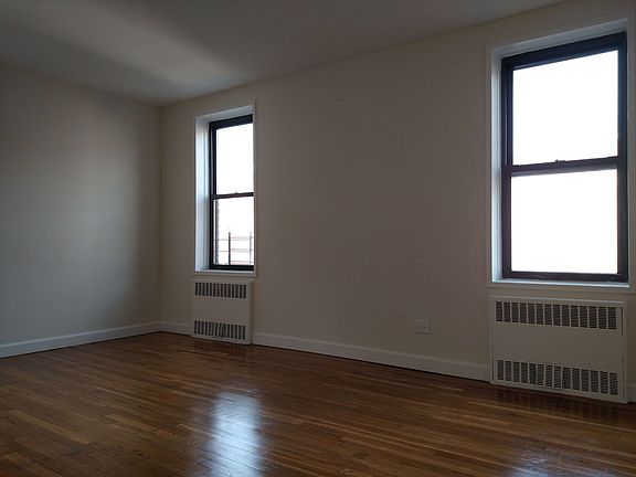 4th image of 6400 Saunders St APT 3D