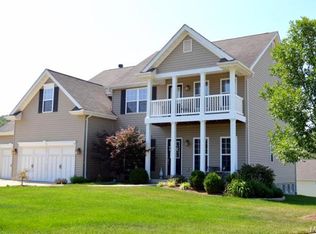 414 Hillington Dr, Eureka, MO 63025