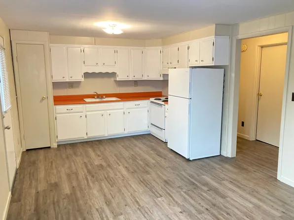 (undisclosed Address), Calumet, MI 49913