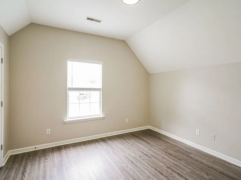 1313 E Nir Shreibman Blvd — Photo 12