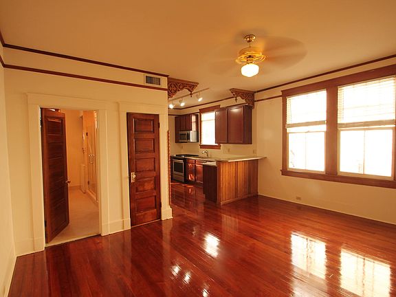 5th image of 2024 Marengo St APT 4