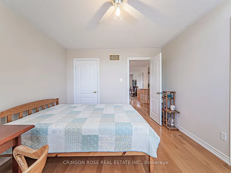 5420 Valleyhigh Dr #4 — Photo 28