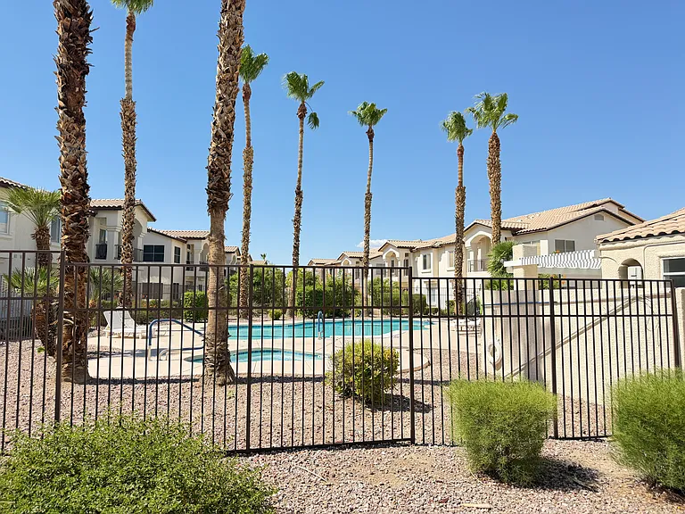 7241 Indian Creek Ln #201 — Photo 36
