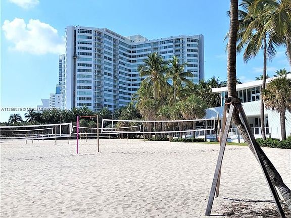 3rd image of 7135 Collins Ave APT 1013