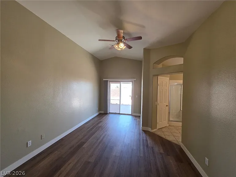 6674 Jordan River Dr — Photo 77