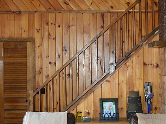 Living Room/Stairway