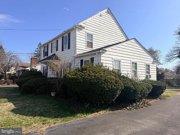 2nd image of 13 Temple Rd