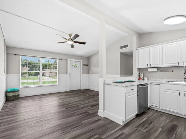 11650 Dahlia Drive, Royal Palm Beach, FL 33411