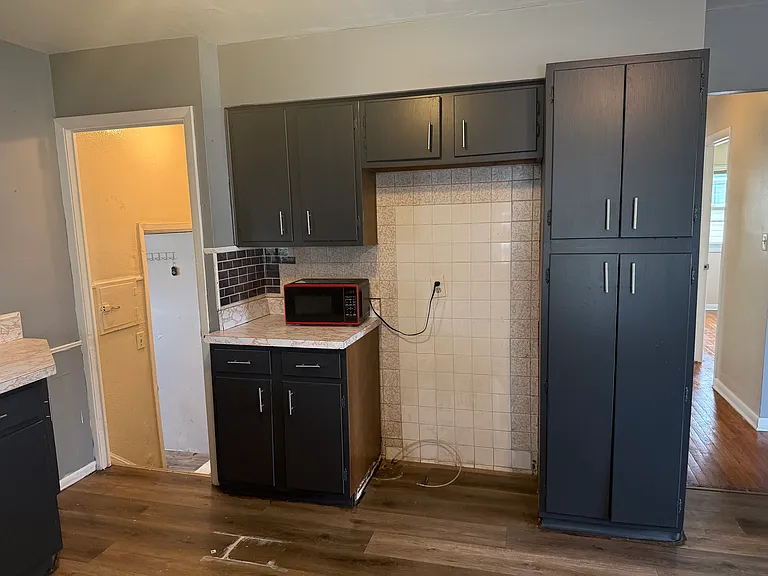 15608 Walvern Blvd — Photo 8