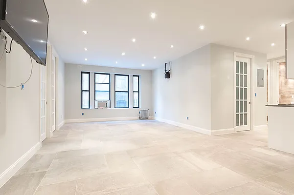 Rented by Heritage Realty LLC | media 15