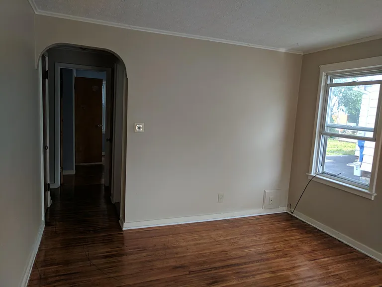 140 Rossiter Rd #DOWN — Photo 4