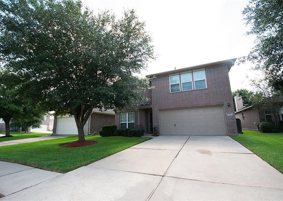 1st image of 17715 Scarlett Falls Ln
