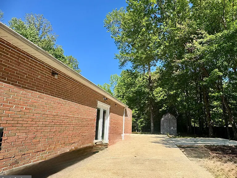 8190 Marshall Corner Rd — Photo 25