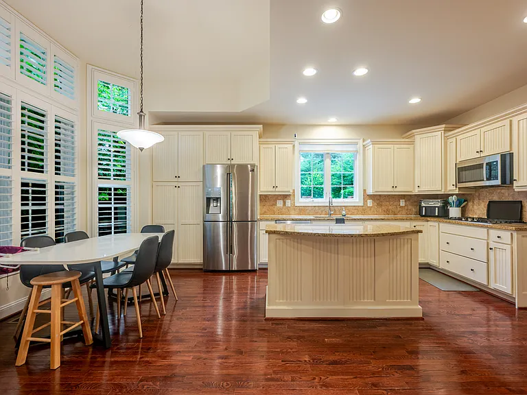 8500 Wedderburn Station Dr — Photo 37