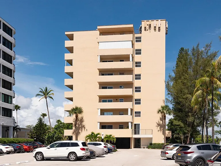 3581 S Ocean Blvd #2B — Photo 41