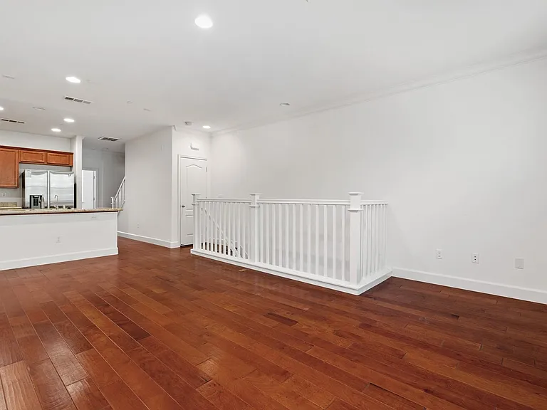 1651 Shore Pl #3 — Photo 12