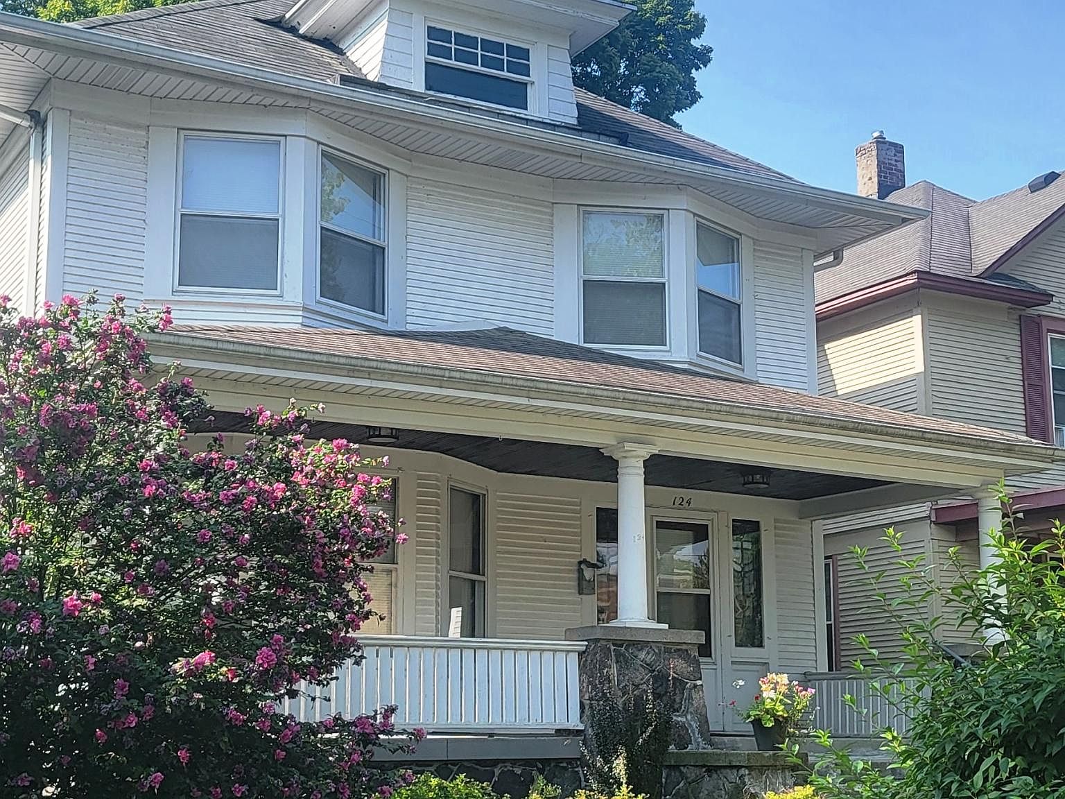 124 Trowbridge St NE, Grand Rapids, MI 49503 Zillow
