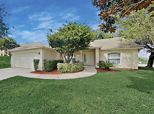 10554 Lake Hasson Cir, Clermont, FL 34711