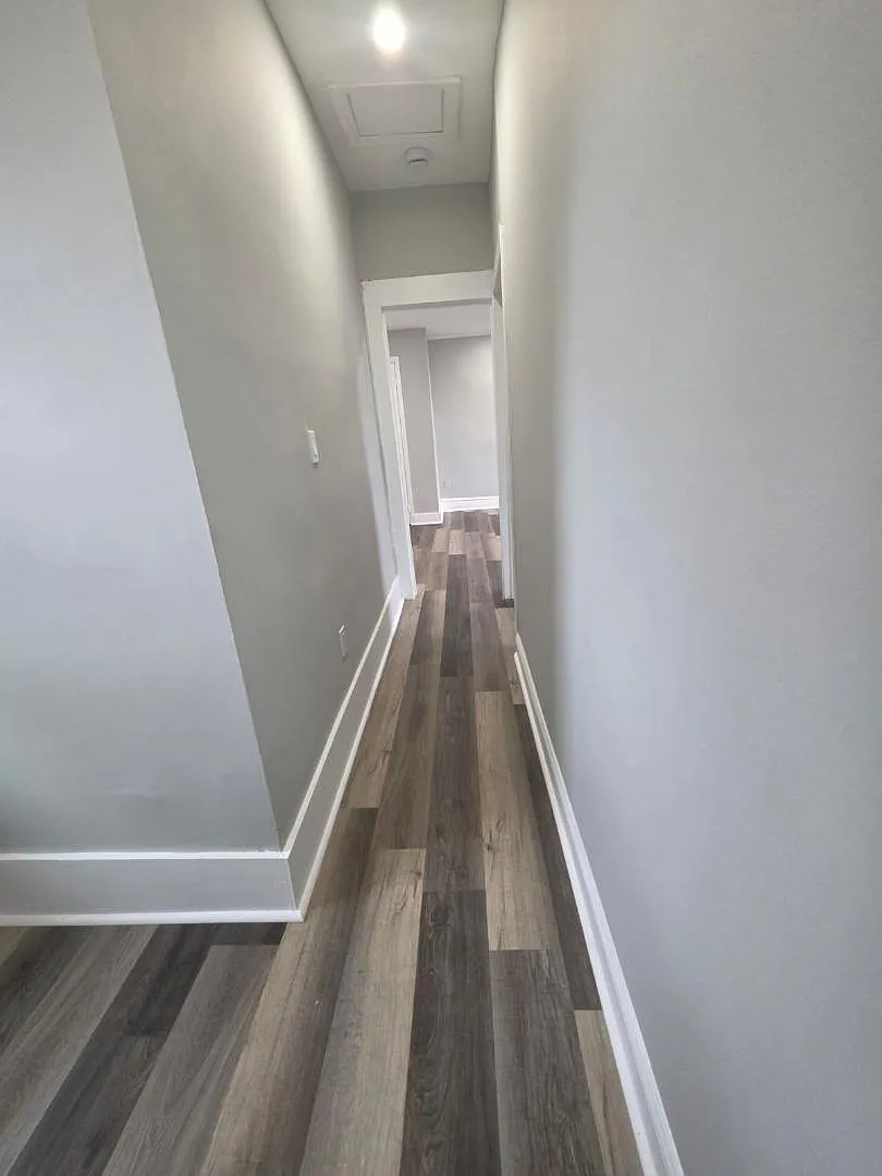 337 Fisher Ave - 337 Apt 2 2nd floor — Photo 4