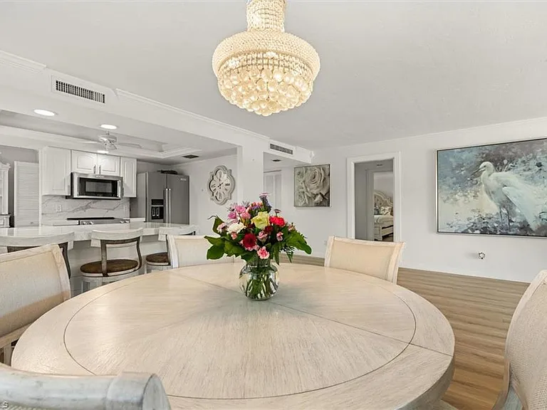 1400 Blue Point Ave #104 — Photo 38