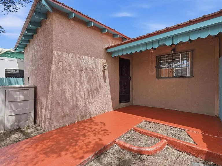 1506 Edith Boulevard Ne Casita #1 — Photo 7