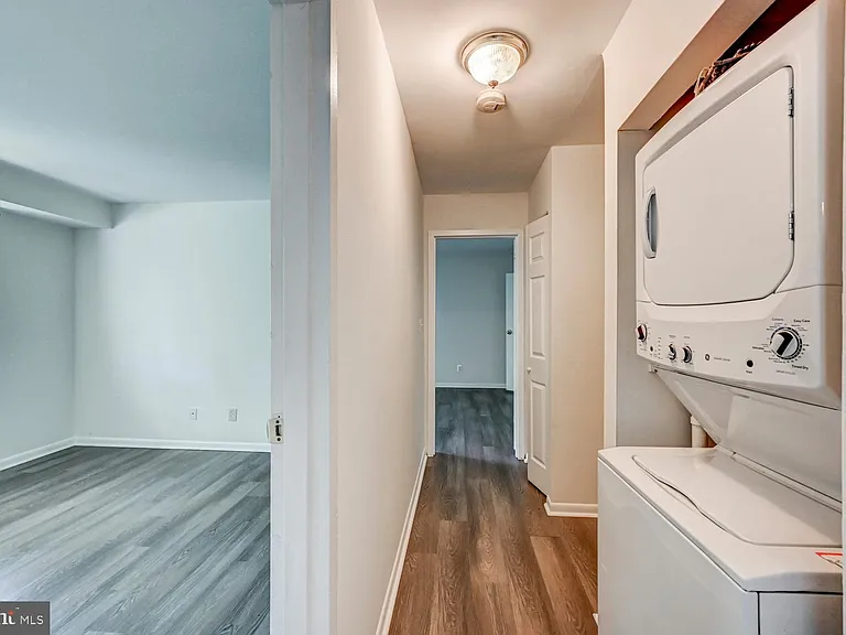 101 Fitz Ct #201 — Photo 10