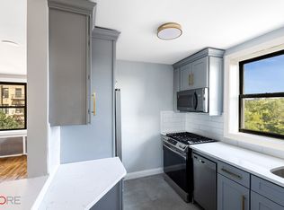 8810 34th Ave APT 6L, Flushing, NY 11372