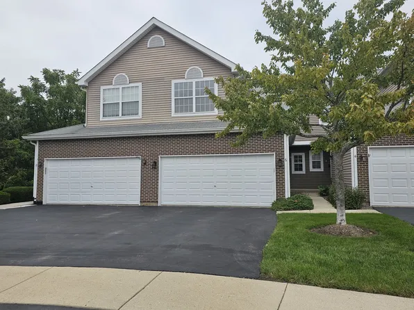 6 Grandview Ct, Algonquin, IL 60102