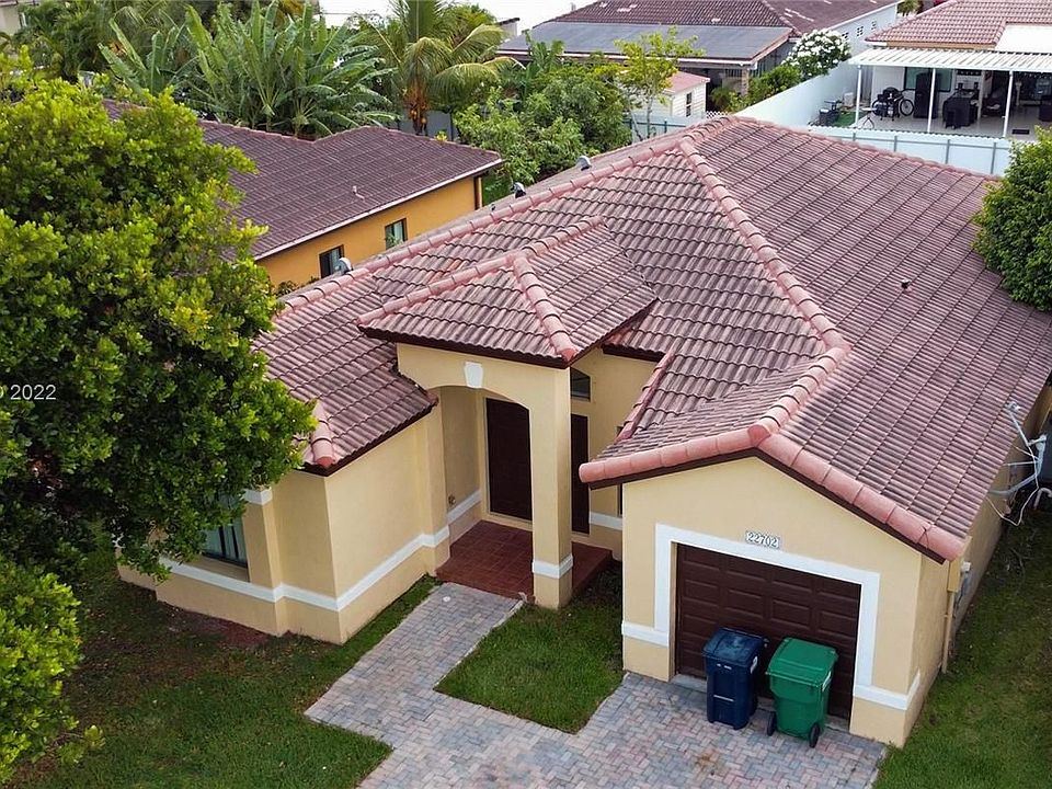1st image of 22702 SW 109 Avenue Ct