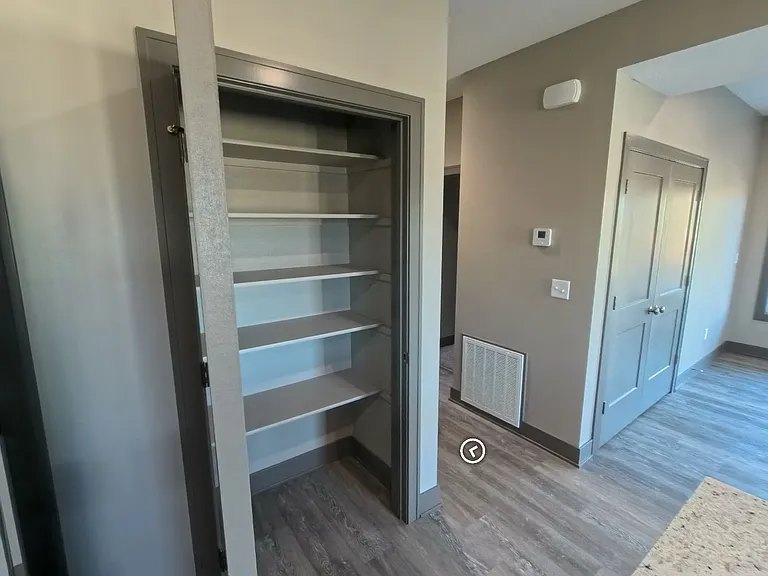 112 N Iowa St #112 — Photo 11
