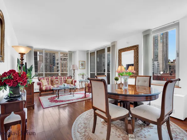 200 East 89th Street image 1 of 17