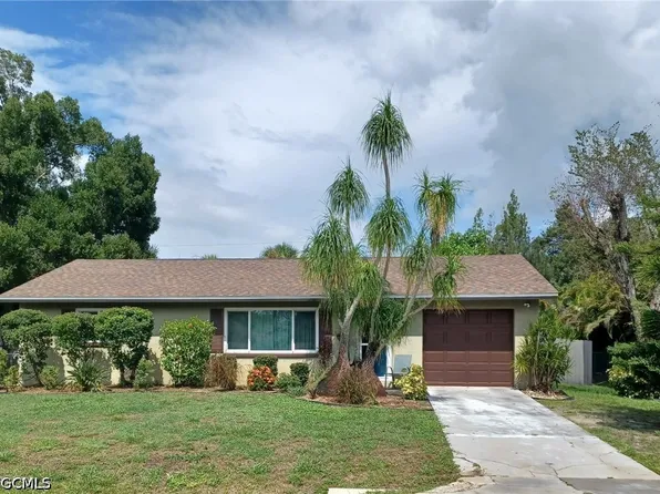 2324 Caladium Rd, Fort Myers, FL 33905