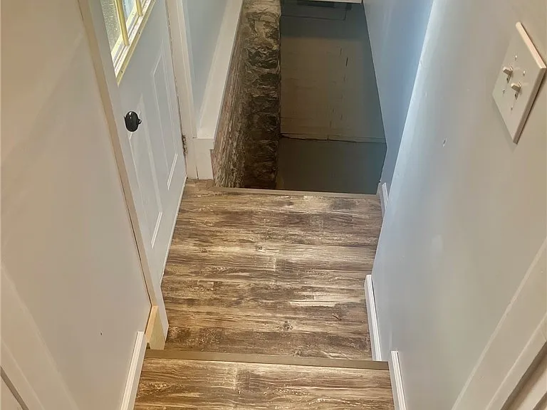 223 E Filbert St — Photo 18