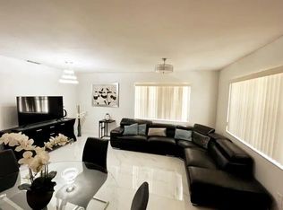 6341 SW 28th St #B, Miami, FL 33155