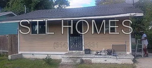 2 bed, 1.0 bath, 640 sqft, $650 — Photo 1