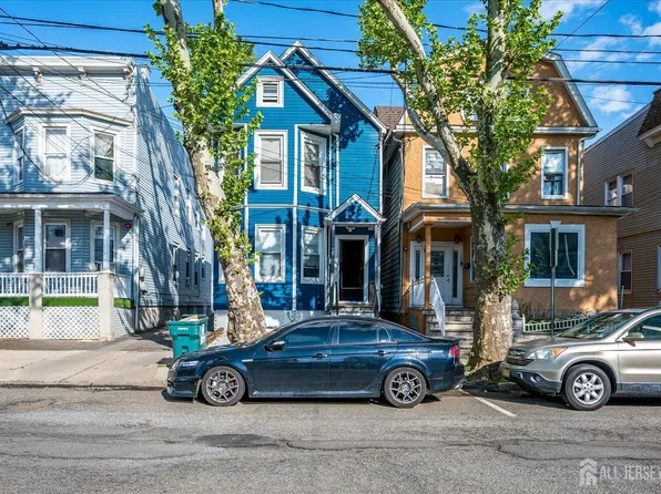 168 1st St, Perth Amboy, NJ 08861