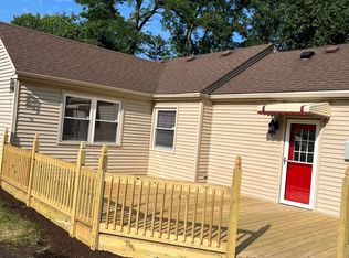 2240 Greenview Rd, Northbrook, IL 60062