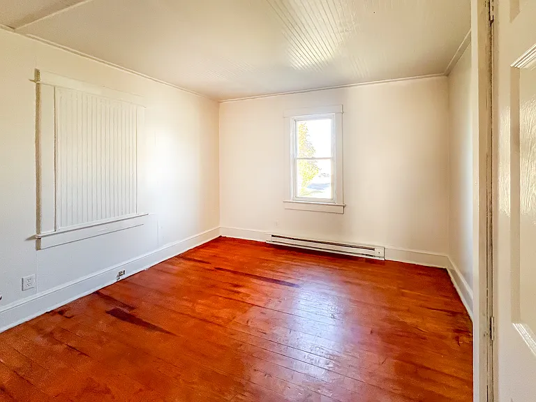 2125 Dupuy Rd — Photo 8