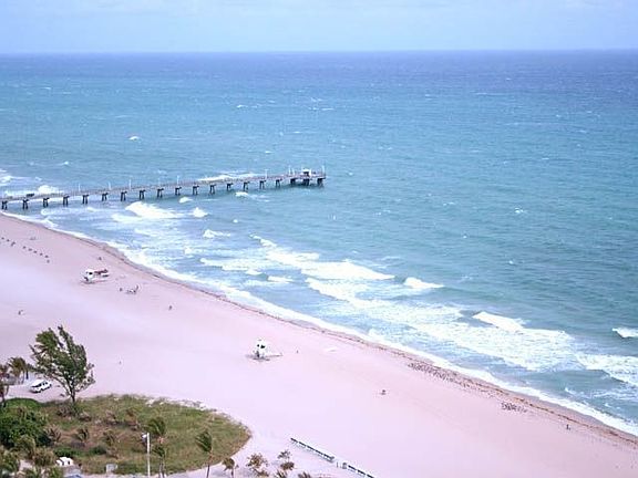 The beach, the pier, and the ocean